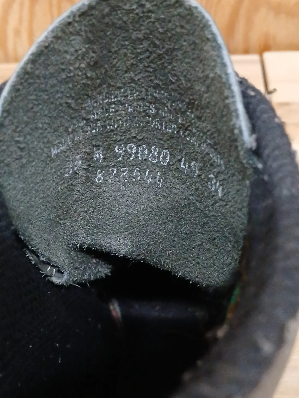 Timberland Vintage Men's Gray Lace-Up Work Boots with Black Soles Size 8.5